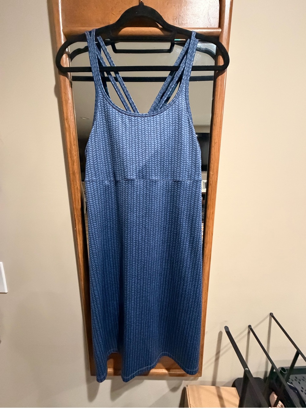 Columbia Navy Blue Chevron-Print Strappy Maxi Dress